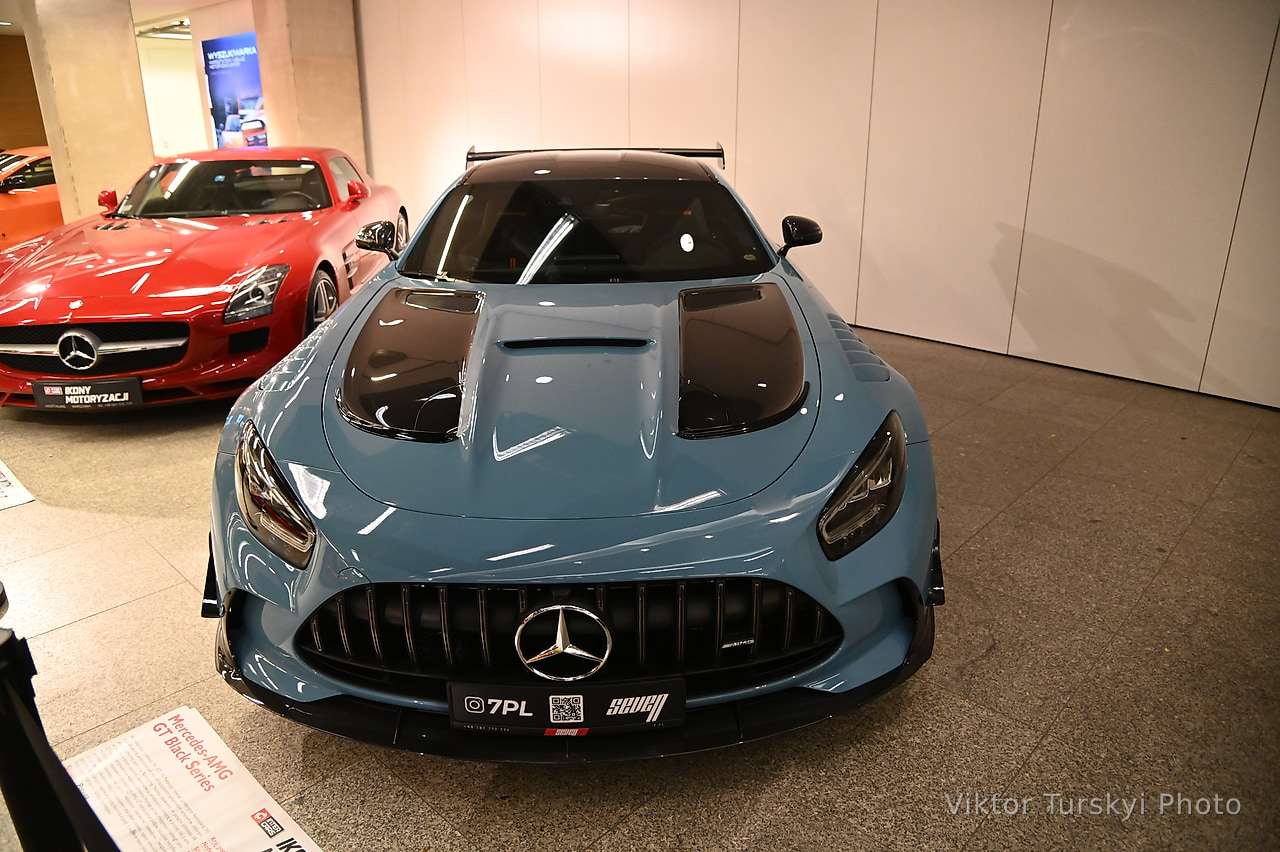 Warsaw Cars Exhibition — photo 28